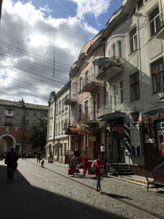 Затишна Квартира В Центрі Міста Ternopil Exterior foto